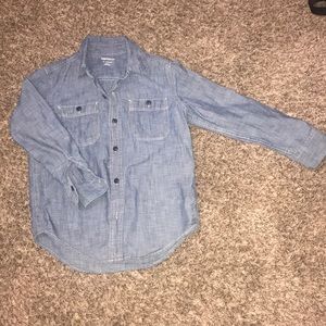 Gap kids chambray long sleeve button down shirt